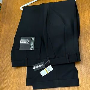 New 44x29 Van Heusen Black Pleated Cuffed Microfiber Dress Pants Extender Waist
